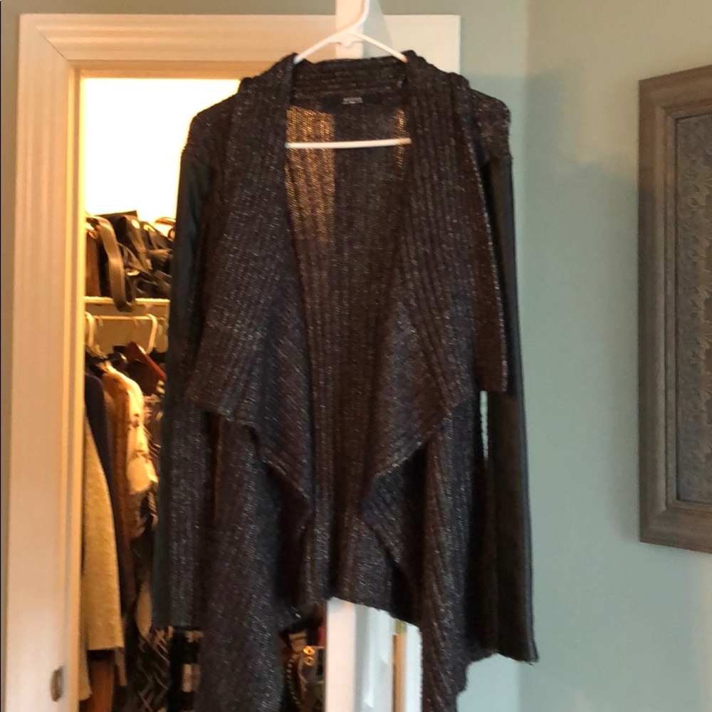 Guess sweater
